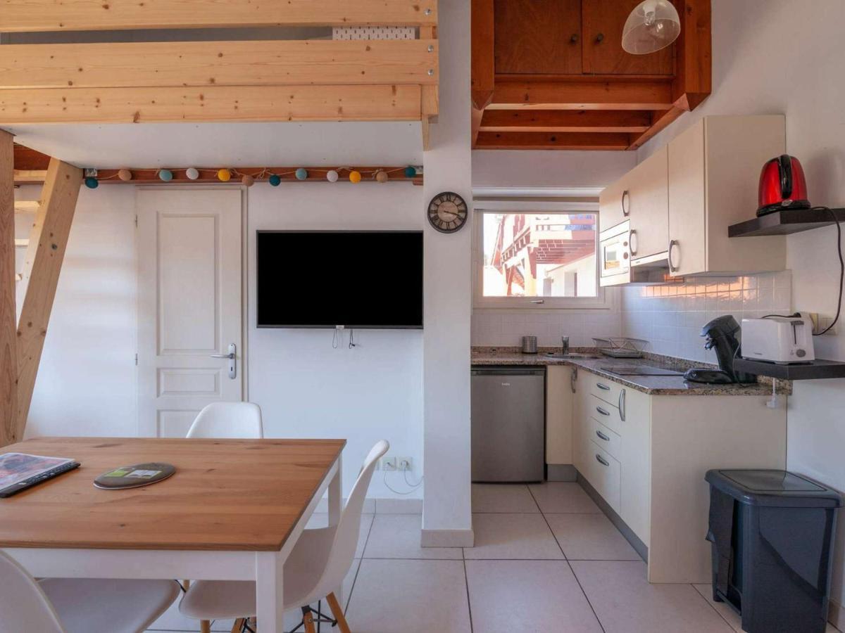 Appartement Cosy Avec Mezzanine, Balcon Et Parking A 300M De La Plage - Fr-1-2-382 Hendaye Buitenkant foto